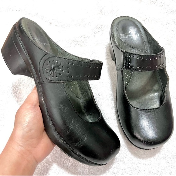 DANSKO Women's Mary Jane Strap Clogs comfort Shoes SIZE 7 Y2K in Black - Picture 2 of 6